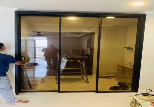 Bàn giao cửa lùa 3 cánh Slim-Cửa đi Xingfa - Tầng 24_L3_LandMark 81.